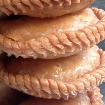 Spl. GUNJIA STUFFED(SWEETENED KHOYA)(PHIKI)